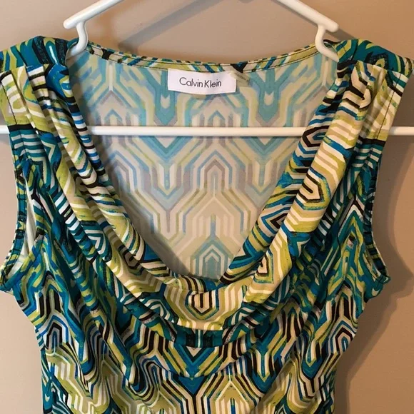 Calvin Klein top - Picture 4 of 4